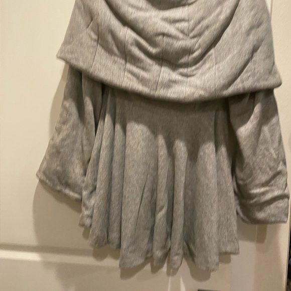 NORMA KAMALI “OMO” means ON MY OWN” VINTAGE SWEATSHIRT MATERIAL SIZE:S GREY - Picture 5 of 9